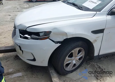 2018 Ford Police Interceptor z USA, uszkodzony, nr VIN 1FAHP2L83JG114309